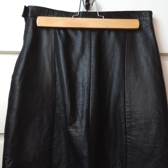 VINTAGE Leather Midi Skirt - Picture 3 of 12